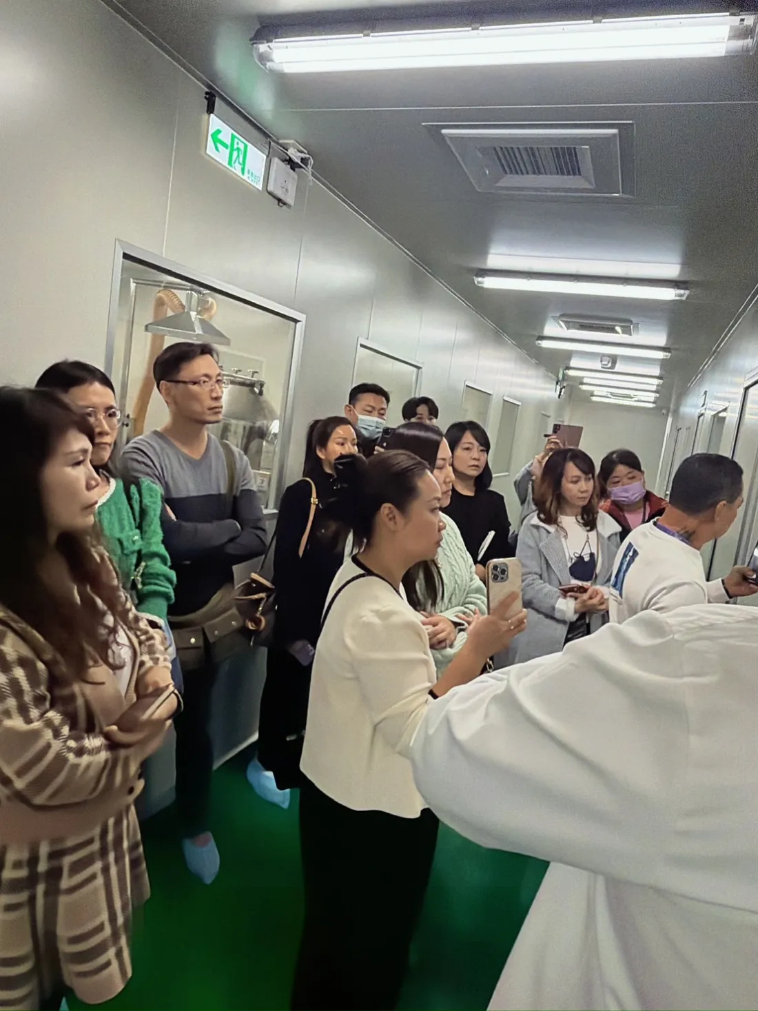 統欣生技實驗室參訪 — 研發人員現場解說